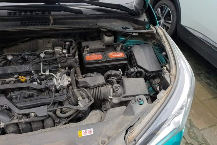 Used Toyota C-HR 2018 2.0L Leading Edition China V-standard Engine Bay Left