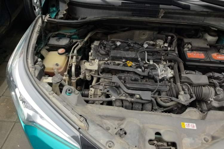 Used Toyota C-HR 2018 2.0L Leading Edition China V-standard Engine Bay Right