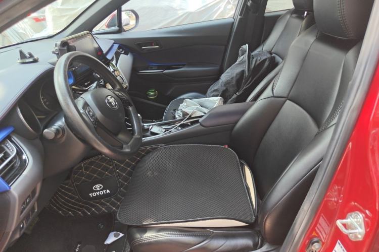 Used Toyota C-HR 2018 2.0L Leading Edition China V-standard Left Front Seat