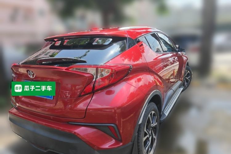 Used Toyota C-HR 2018 2.0L Leading Edition China V-standard Rear Right 45 Deg