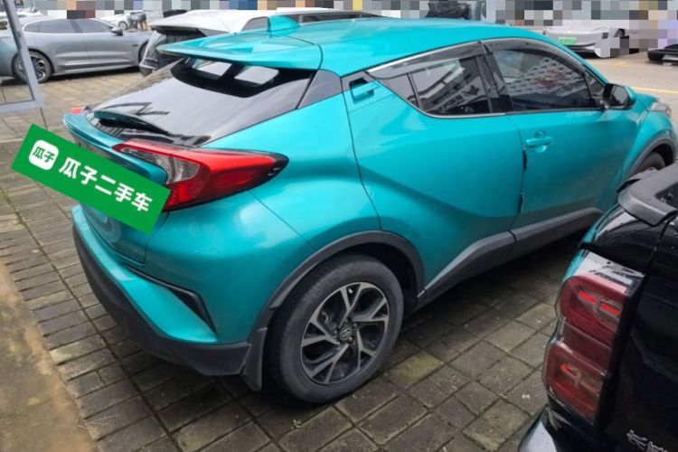 Used Toyota C-HR 2018 2.0L Leading Edition China V-standard Rear Right 45 Deg