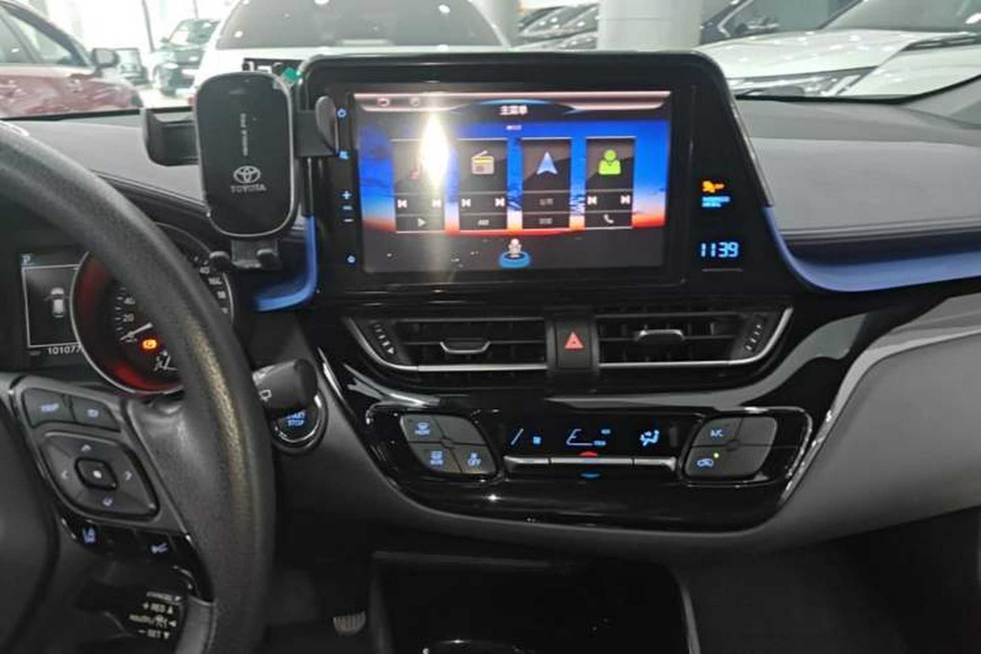 Used Toyota C-HR 2018 2.0L Leading Edition China VI Audio And AC Panel
