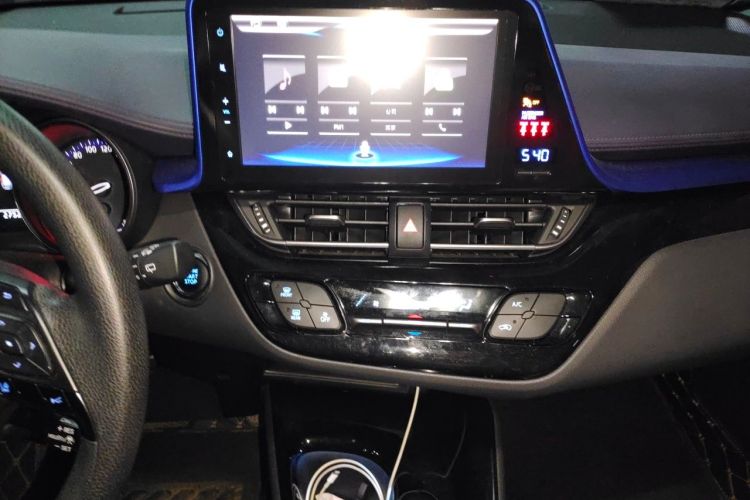 Used Toyota C-HR 2018 2.0L Leading Edition China VI Audio And AC Panel
