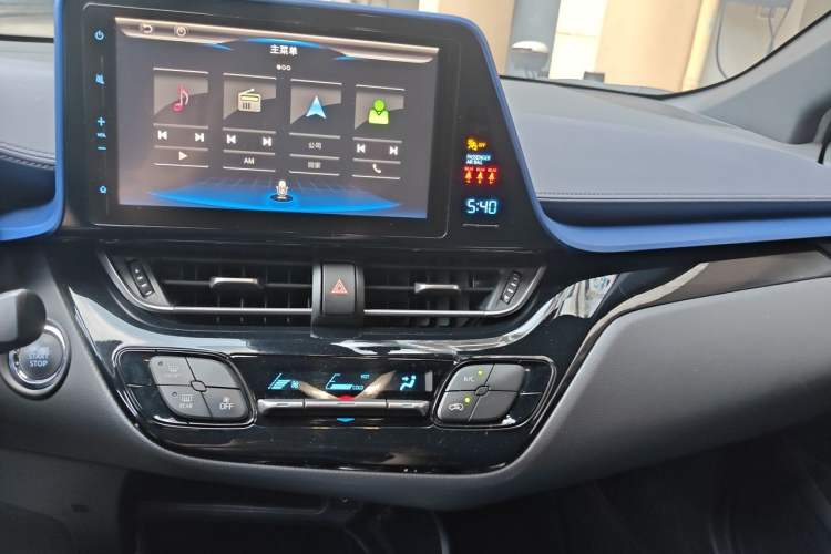 Used Toyota C-HR 2018 2.0L Leading Edition China V-standard Audio And AC Panel