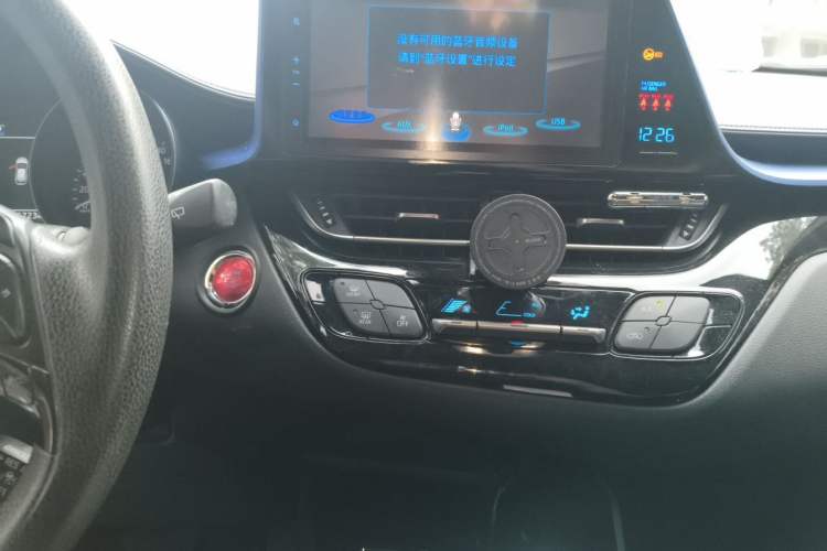 Used Toyota C-HR 2018 2.0L Coolway Leading Edition China V Standard Audio And AC Panel