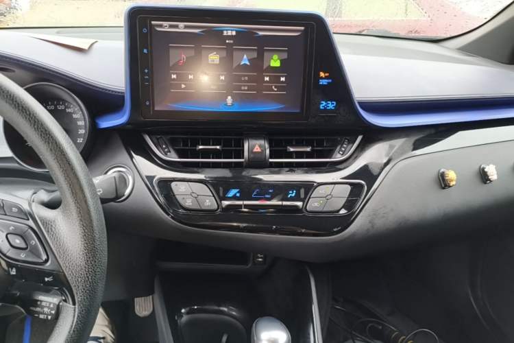Used Toyota C-HR 2018 2.0L Leading Edition China V-standard Audio And AC Panel