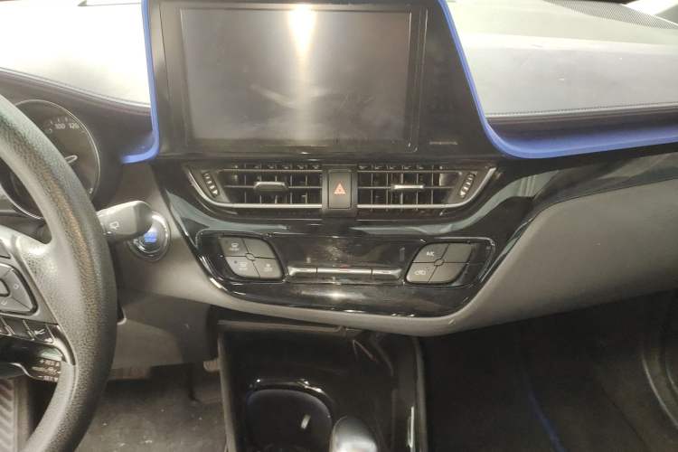 Used Toyota C-HR 2018 2.0L Leading Edition China VI Audio And AC Panel