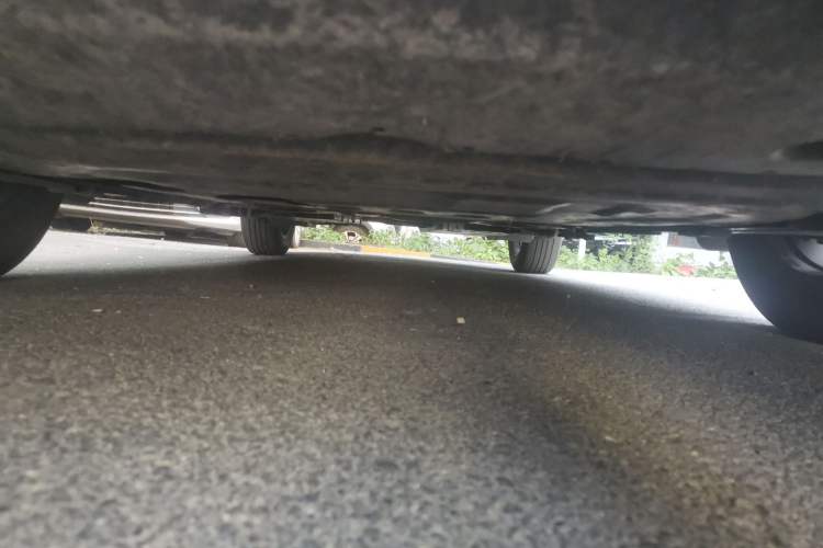 Used Toyota C-HR 2018 2.0L Leading Edition China VI Chassis Front