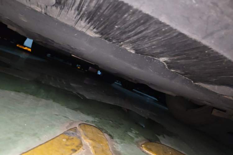 Used Toyota C-HR 2018 2.0L Leading with Sunroof China VI Standard Chassis Front
