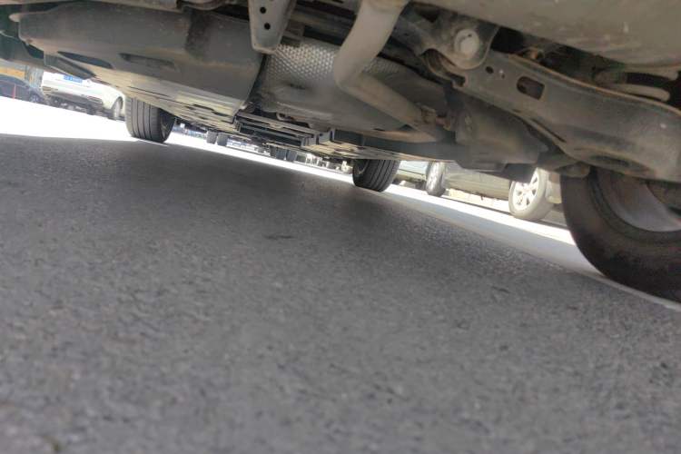 Used Toyota C-HR 2018 2.0L Leading with Sunroof China VI Standard Chassis Rear