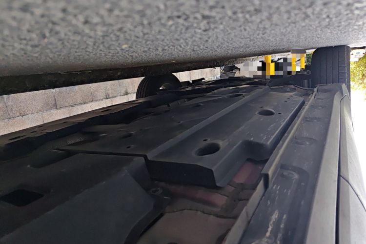 Used Toyota C-HR 2018 2.0L Leading with Sunroof China VI Standard Chassis Rear Left