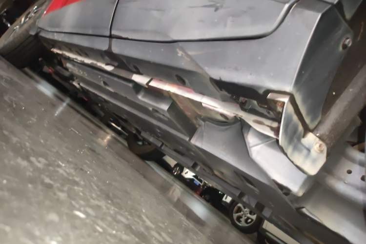 Used Toyota C-HR 2018 2.0L Leading with Sunroof China VI Standard Chassis Rear Left