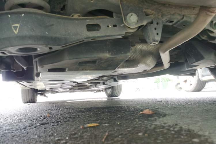 Used Toyota C-HR 2018 2.0L Leading with Sunroof China VI Standard Chassis Rear Left