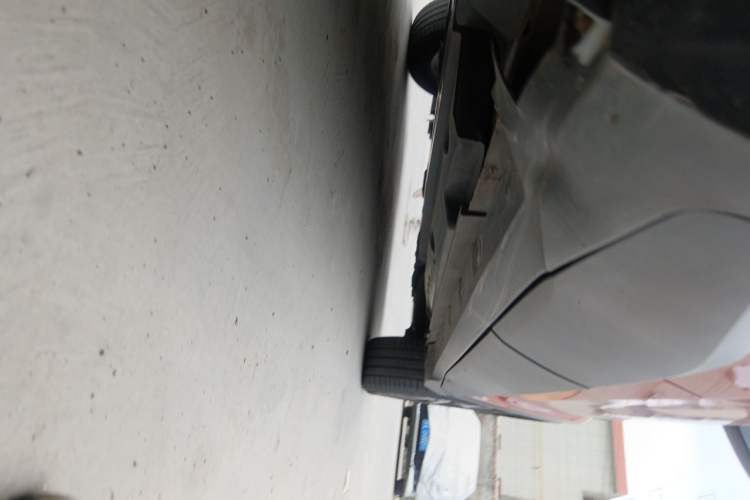 Used Toyota C-HR 2018 2.0L Luxury Sunroof Version China VI Standard Chassis Rear Right