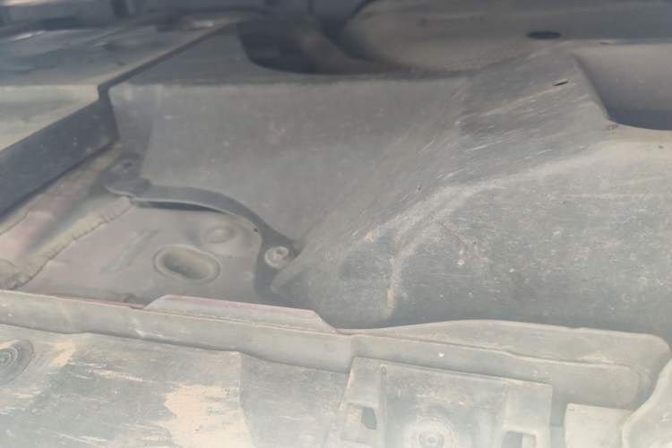 Used Toyota C-HR 2018 2.0L Flagship Sunroof Version China VI Standard Chassis Rear Right