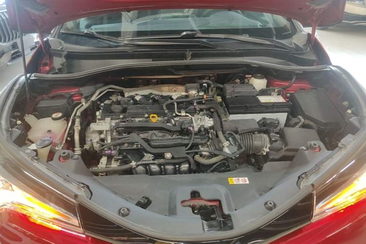 Used Toyota C-HR 2018 2.0L Leading Edition China V-standard Engine Bay
