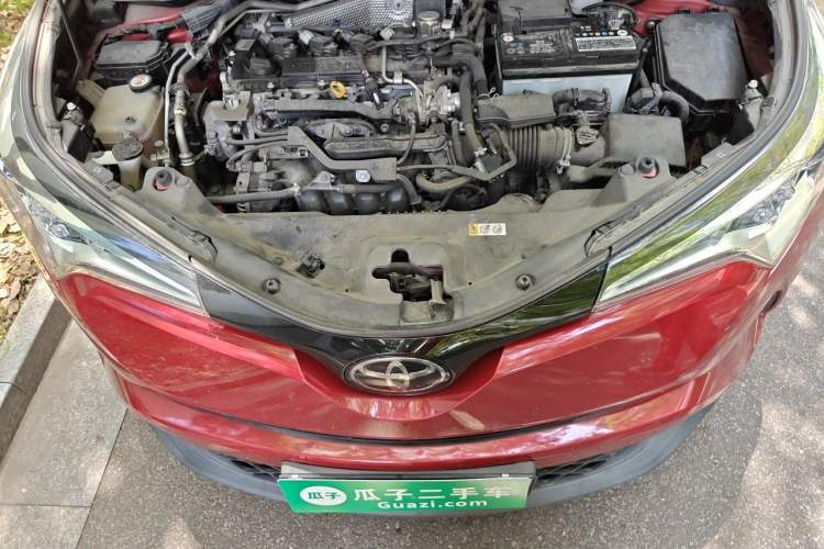 Used Toyota C-HR 2018 2.0L Leading Edition China VI Engine Bay