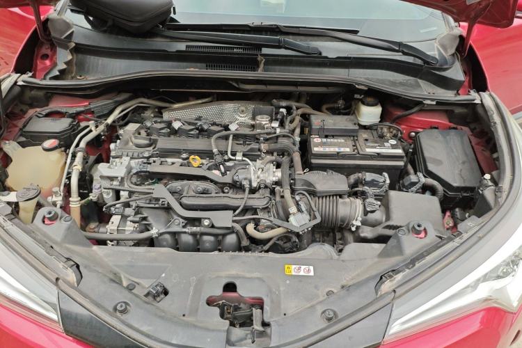 Used Toyota C-HR 2018 2.0L Leading Edition China V-standard Engine Bay