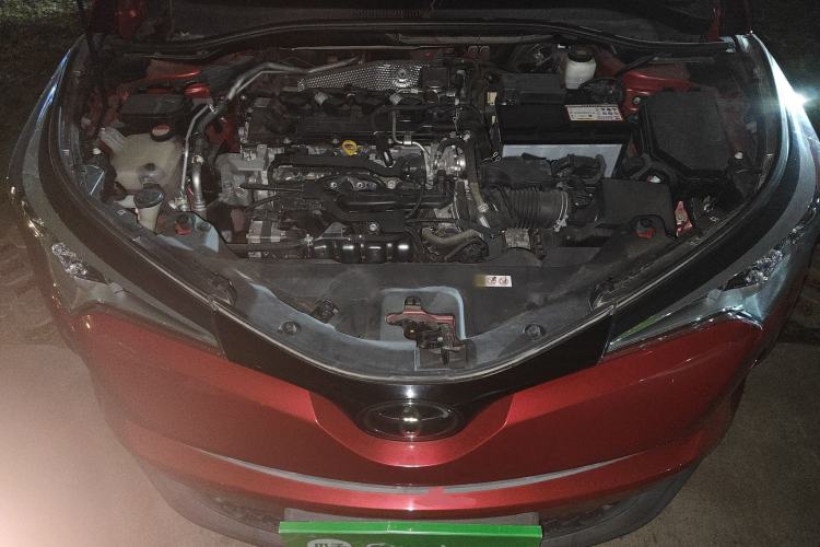 Used Toyota C-HR 2018 2.0L Leading Edition China VI Engine Bay