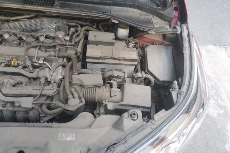 Used Toyota C-HR 2018 2.0L Leading Edition China VI Engine Bay Left
