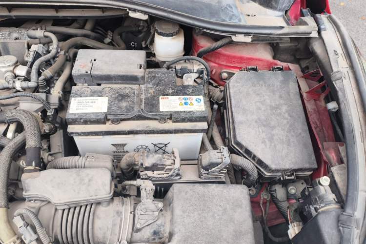 Used Toyota C-HR 2018 2.0L Coolway Leading Edition China V Standard Engine Bay Left