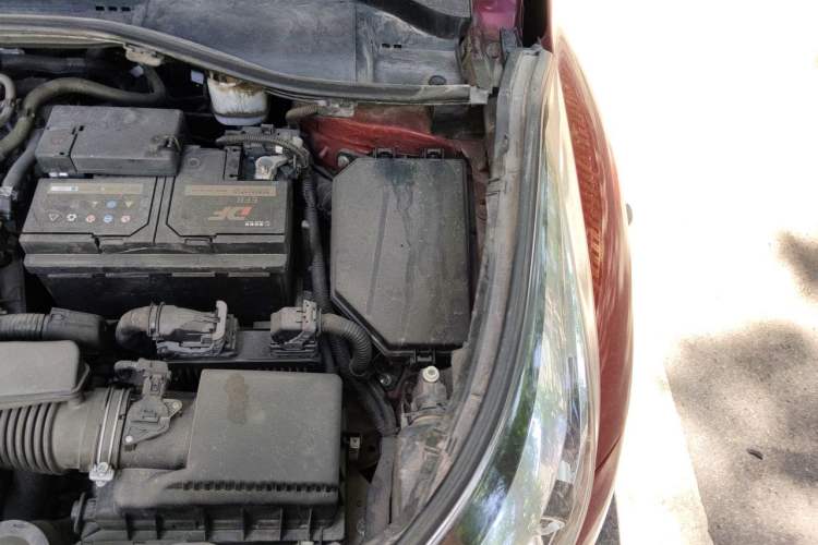 Used Toyota C-HR 2018 2.0L Leading Edition China V-standard Engine Bay Left