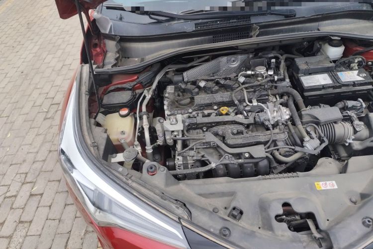 Used Toyota C-HR 2018 2.0L Luxury Edition China VI Standard Engine Bay Right