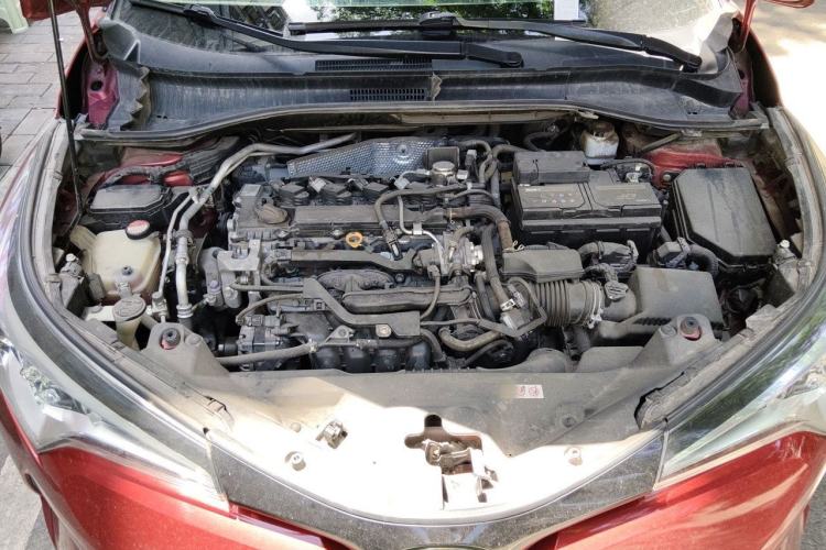 Used Toyota C-HR 2018 2.0L Leading Edition China V-standard Engine Bay