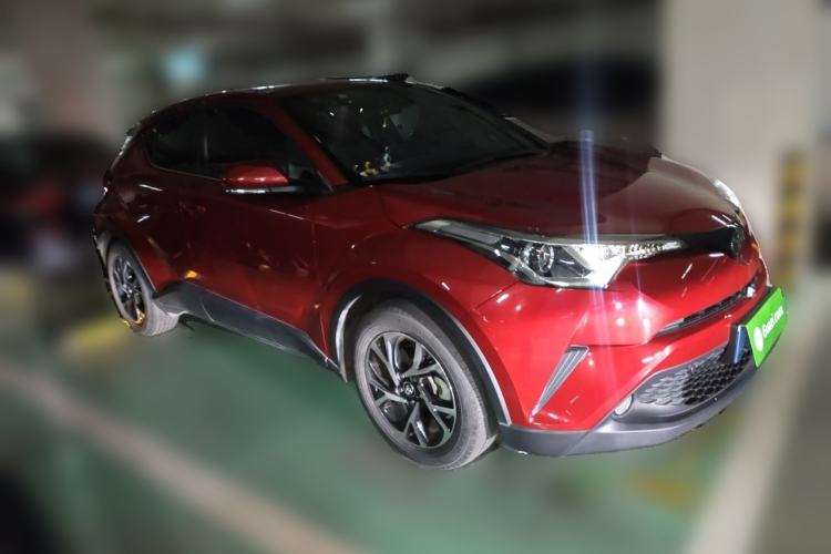 Used Toyota C-HR 2018 2.0L Leading with Sunroof China VI Standard Exterior 2