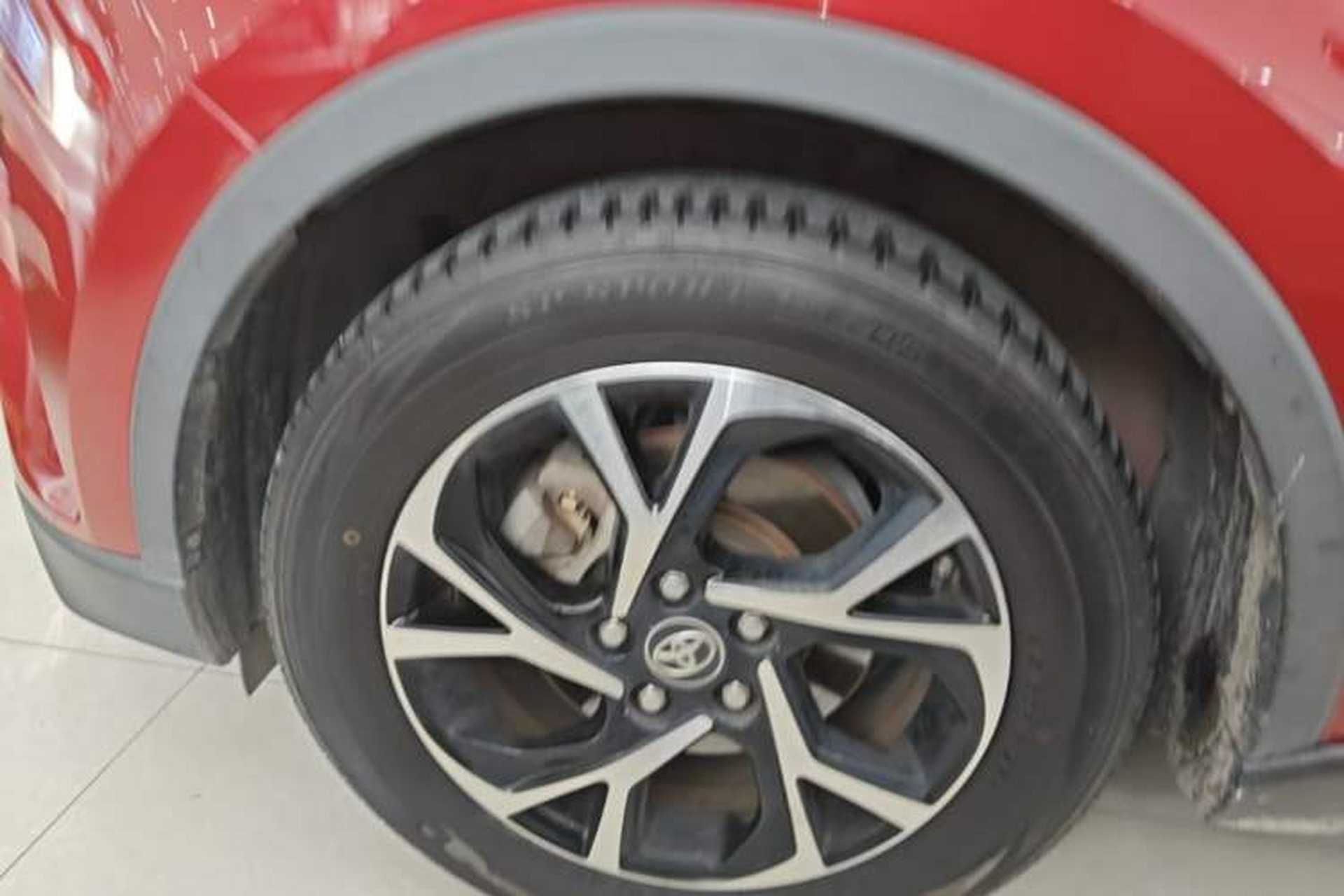 Used Toyota C-HR 2018 2.0L Leading Edition China VI Exterior 4