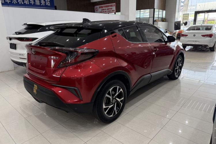 Used Toyota C-HR 2018 2.0L Luxury Edition China V Standard Exterior 4