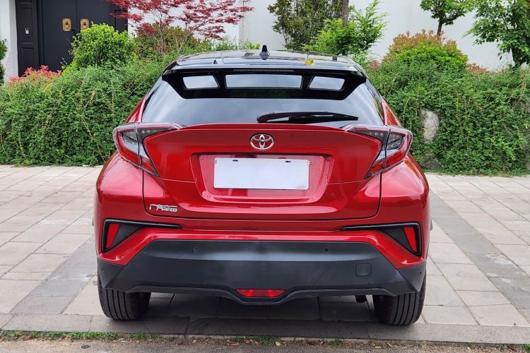 Used Toyota C-HR 2018 2.0L Luxury Sunroof Version China VI Standard Exterior 5