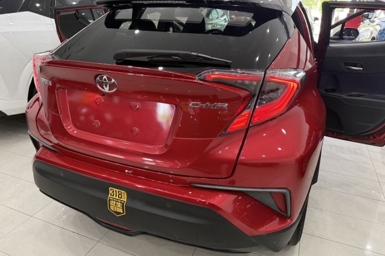 Used Toyota C-HR 2018 2.0L Luxury Edition China V Standard Exterior 6