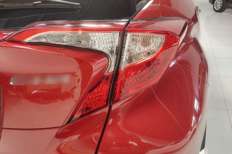 Used Toyota C-HR 2018 2.0L Leading Edition China VI Exterior 6