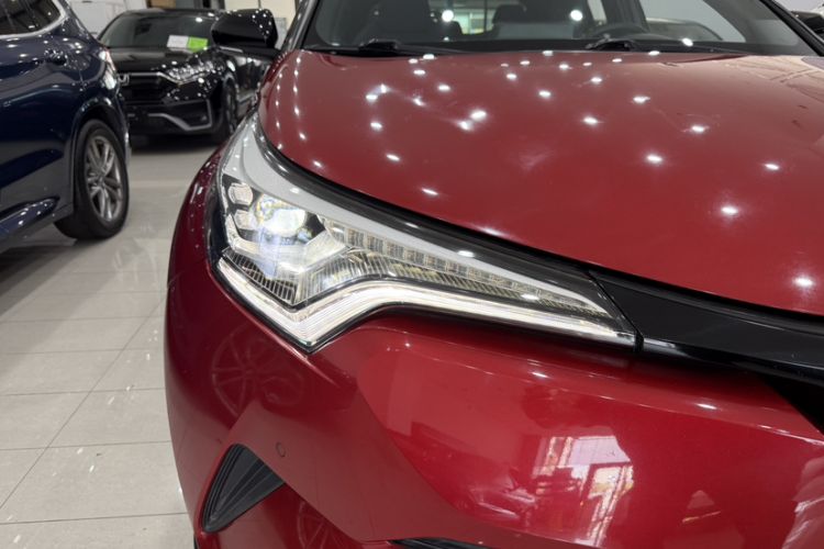 Used Toyota C-HR 2018 2.0L Luxury Edition China V Standard Exterior 7