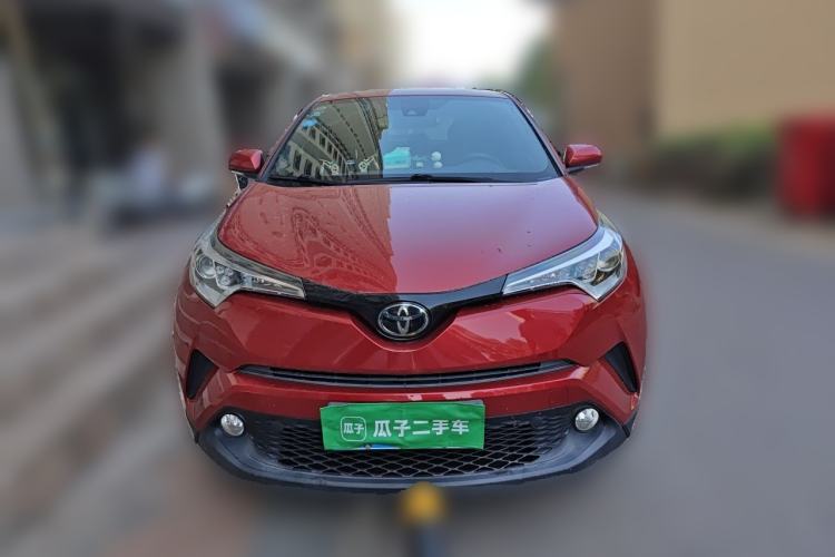 Used Toyota C-HR 2018 2.0L Leading with Sunroof China VI Standard Front