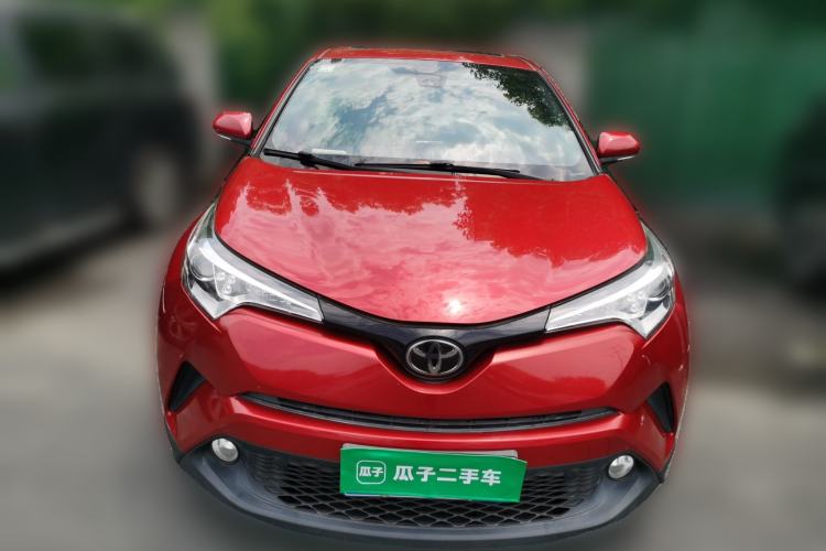Used Toyota C-HR 2018 2.0L Leading with Sunroof China VI Standard Front