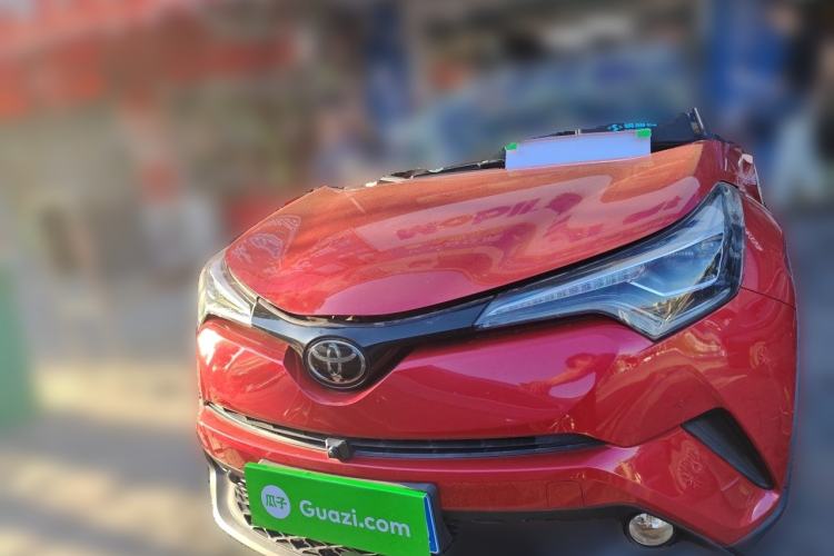 Used Toyota C-HR 2018 2.0L Flagship Edition China VI Standard Front
