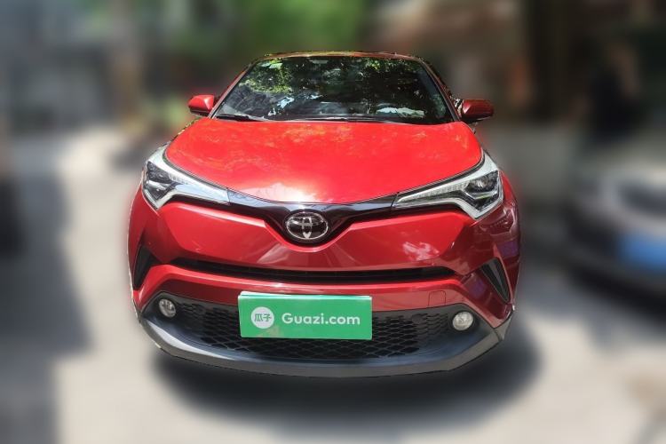 Used Toyota C-HR 2018 2.0L Flagship Sunroof Version China VI Standard Front