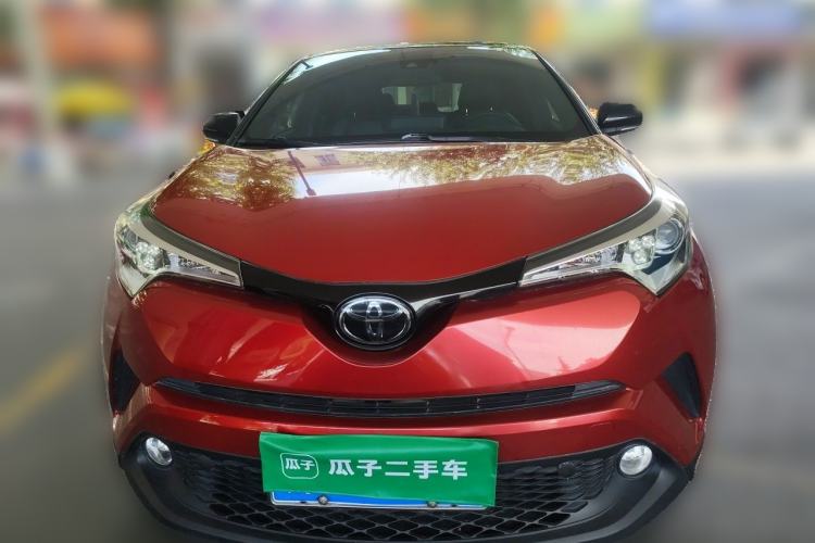Used Toyota C-HR 2018 2.0L Leading with Sunroof China VI Standard Front