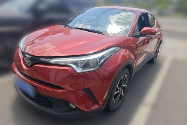 Used Toyota C-HR 2018 2.0L Leading with Sunroof China VI Standard