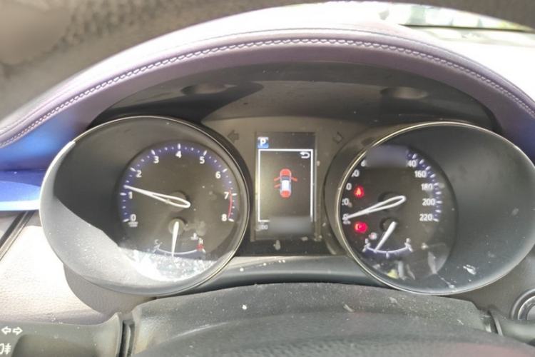 Used Toyota C-HR 2018 2.0L Leading Edition China VI Interior 1