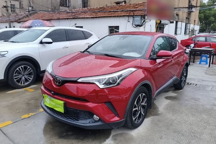 Used Toyota C-HR 2018 2.0L Leading Edition China V-standard Guazi used car, China used car export, Used car for sale, Used  cars, Cheapest cars for sale