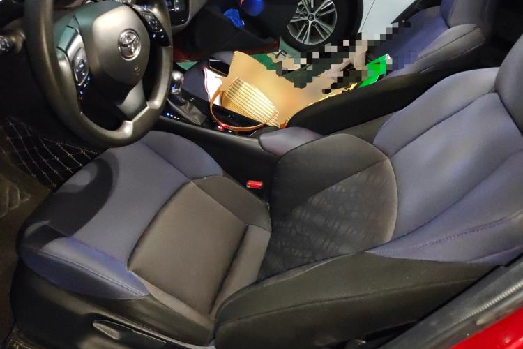 Used Toyota C-HR 2018 2.0L Leading Edition China VI Left Front Seat