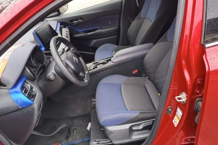 Used Toyota C-HR 2018 2.0L Leading Edition China V-standard Left Front Seat
