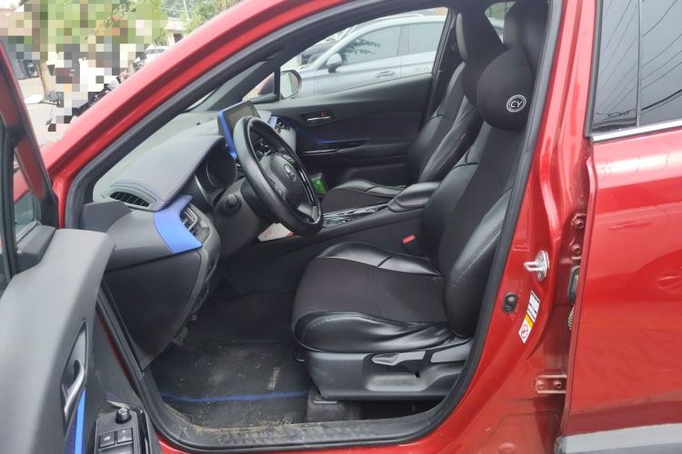 Used Toyota C-HR 2018 2.0L Luxury Edition China VI Standard Left Front Seat