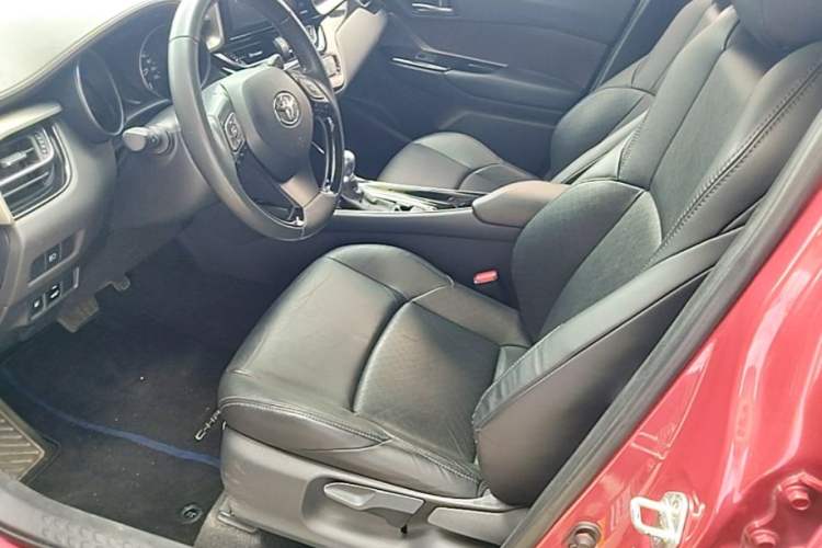 Used Toyota C-HR 2018 2.0L Flagship Version China V Standard Left Front Seat