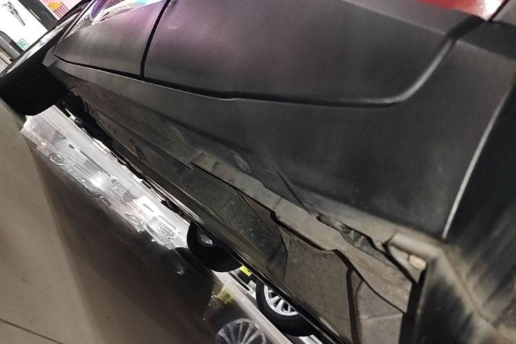 Used Toyota C-HR 2018 2.0L Elite Edition China V standard Left Side Sill