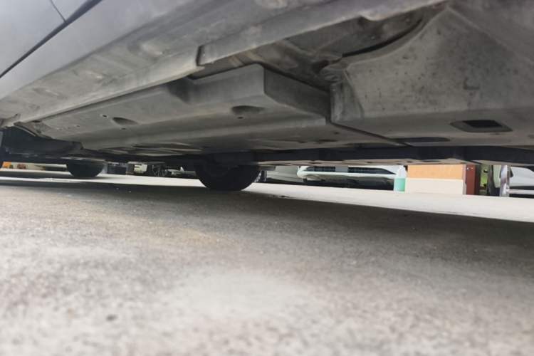 Used Toyota C-HR 2018 2.0L Leading Edition China V-standard Left Side Sill