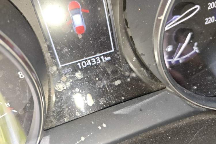 Used Toyota C-HR 2018 2.0L Leading Edition China VI Odometer Close Up